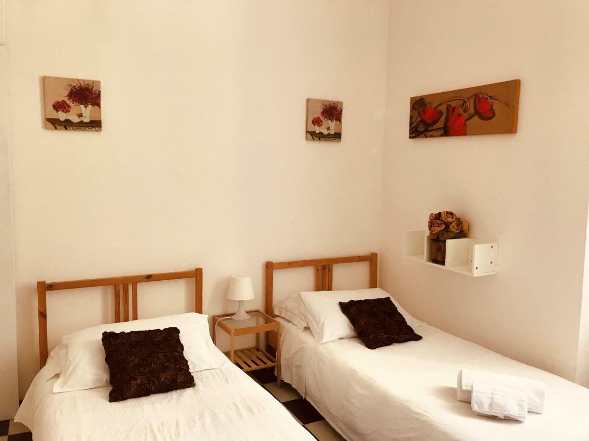 Boarding House International * Roma